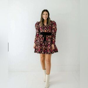 Beyond by Vera Heidi Dress Puff Shoulder Long Sleeve Floral A Line Black  Small